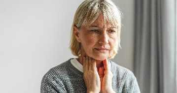 A torokfájás gyulladásos mechanizmusai és a lokális terápiák szerepe